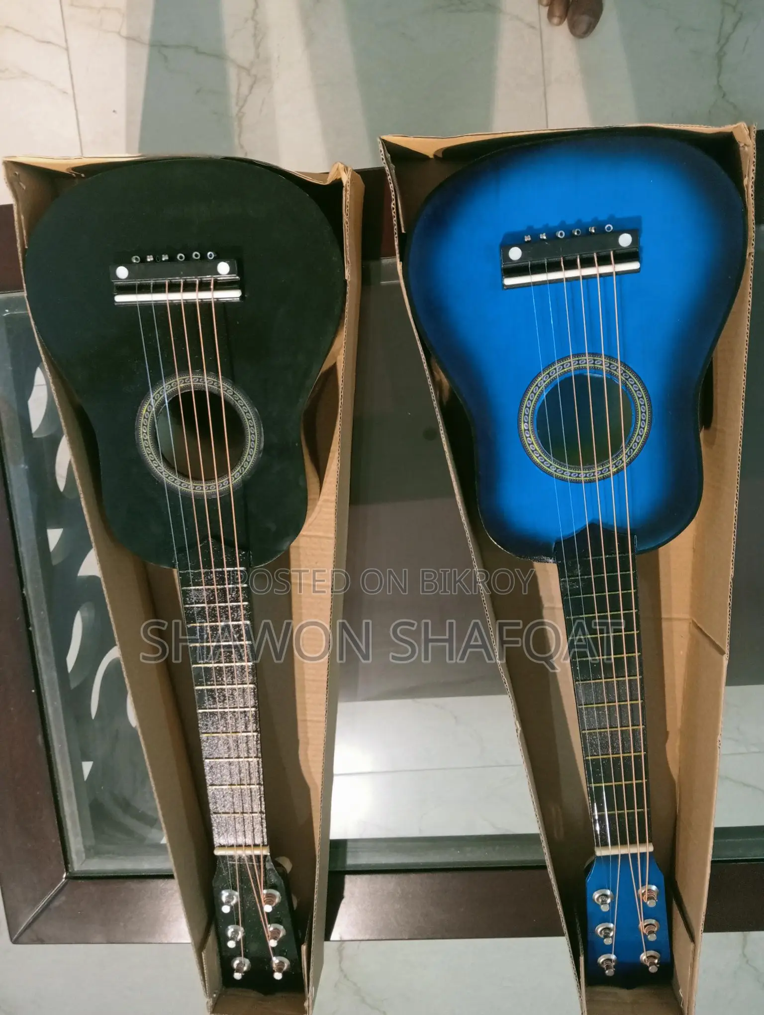 Mini Guitar