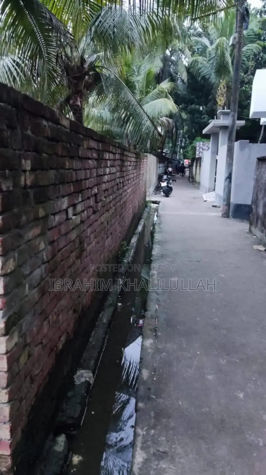 Land for Sale in Prime Location, Maheshwarpasha, Daulatpur with 3-Sided Road Access.