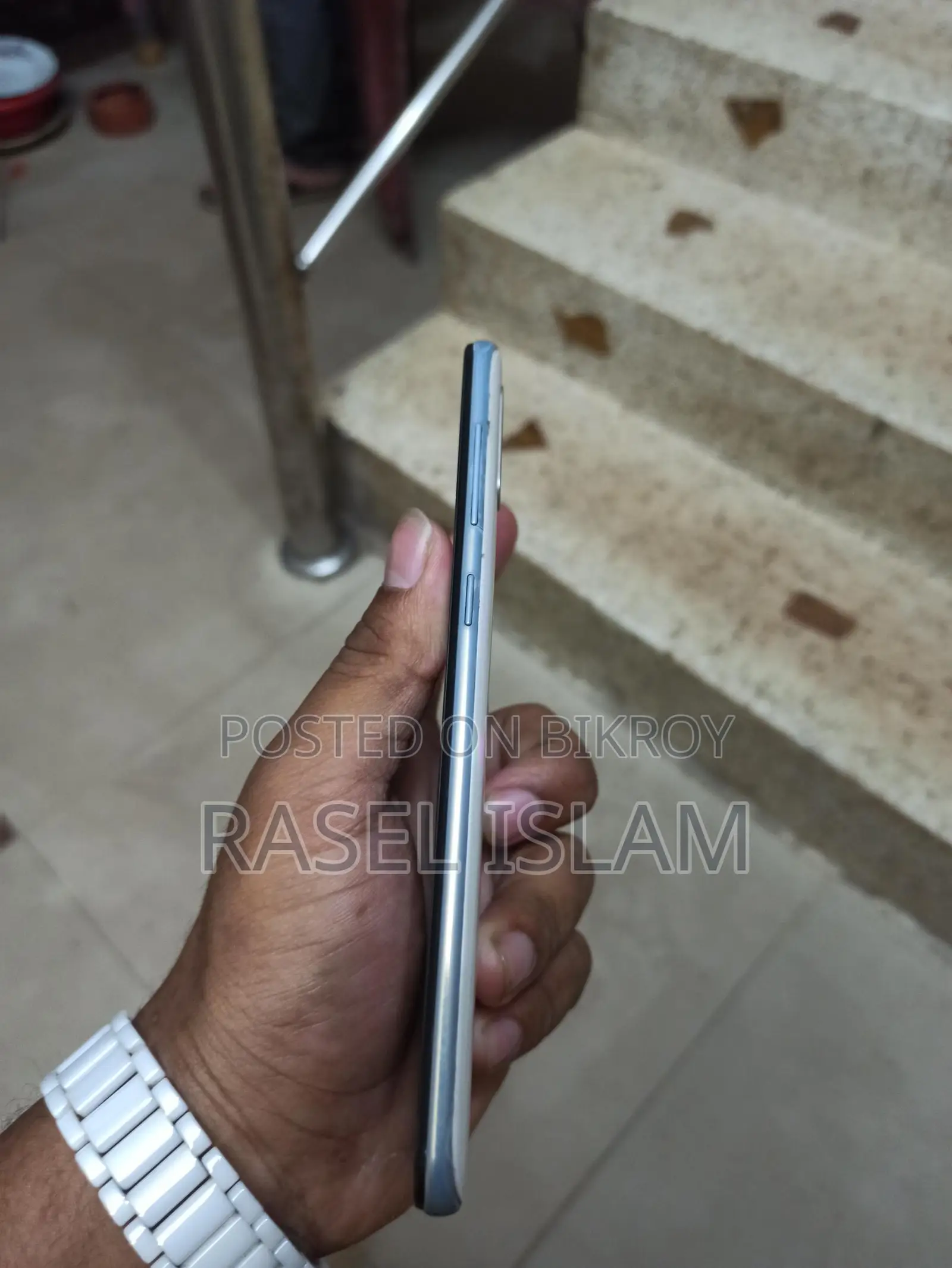 Samsung Galaxy A50 (Used)