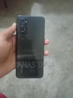 Realme 9i . (Used)