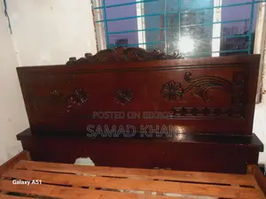 High-Quality Board and Wood Bed