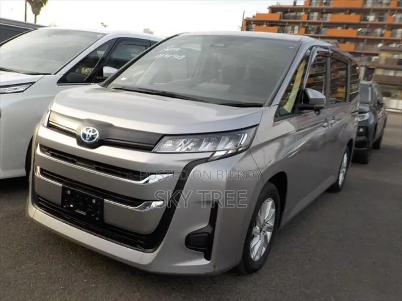 Toyota Noah G Pack. 2022
