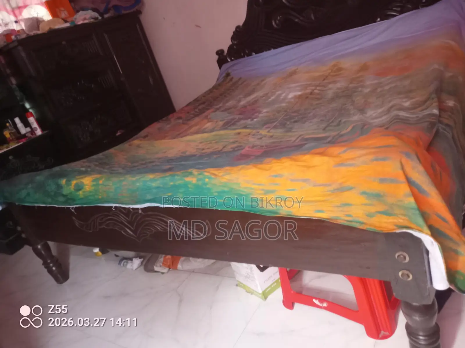 ৬/৭ ফিট খাট, পুরাটা ভালো কাট কোনো সমস্যা নাই শুধু গ্রামে যাব বলে বিক্রি,