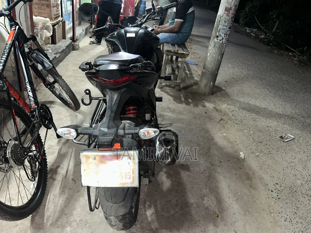 Suzuki Gixxer FI Disc . ২০২৪