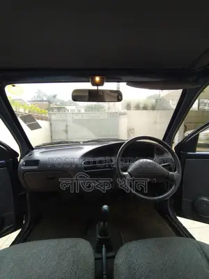 Daihatsu Mira 1994