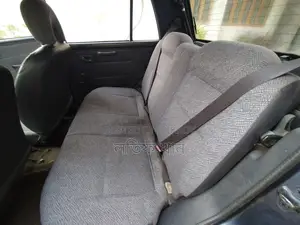 Daihatsu Mira 1994