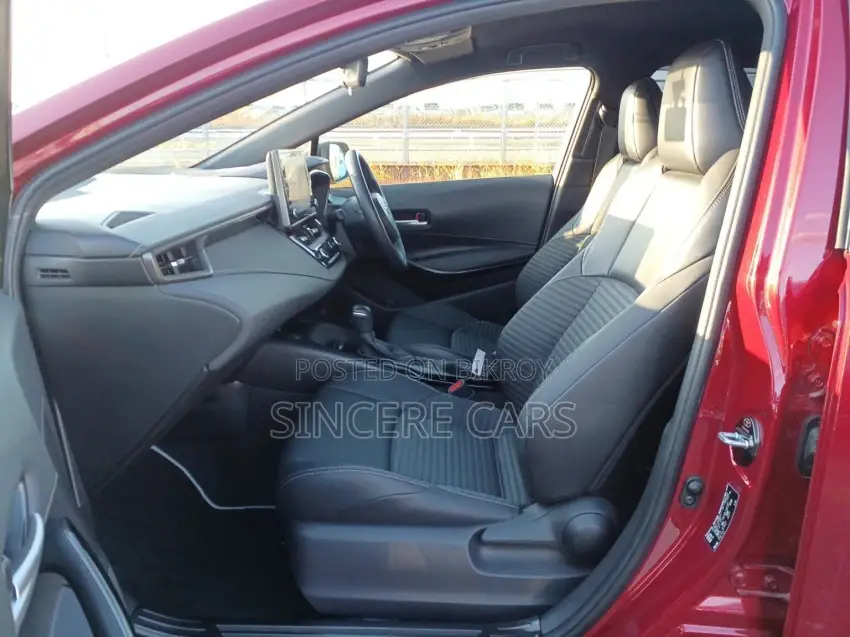 Toyota Corolla TOURING WXB 5POINT 2021