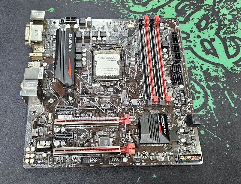 Gigabyte GA‑B250M‑Gaming 5 Motherboard With 1 Year Warranty