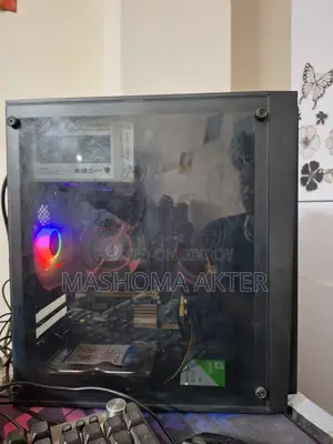 হালকা গেমিং এবং এডিটিংয়ের জন্য পিসি