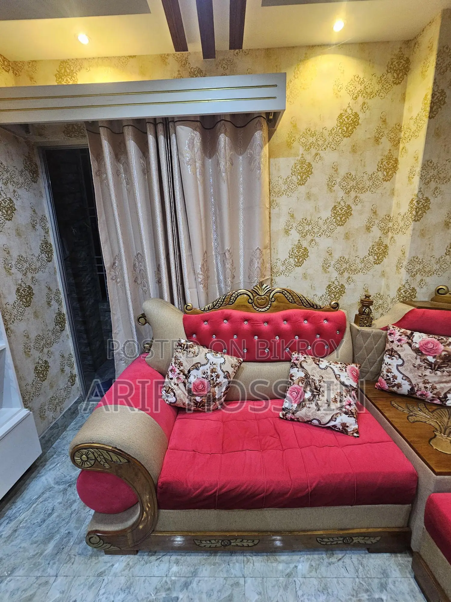 Sofa for Sale - Like New!