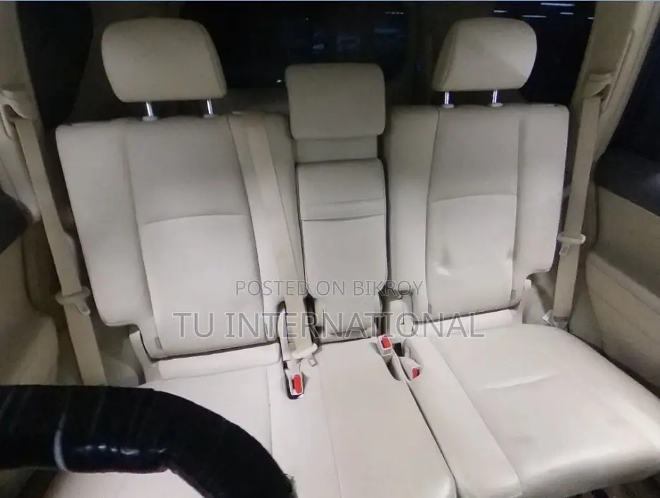 Toyota Prado TX-L 2022