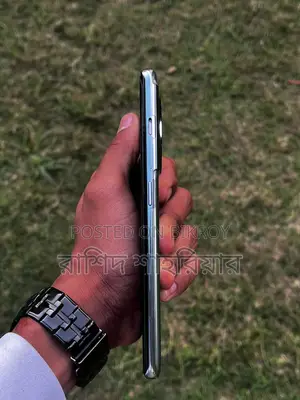 OnePlus 11 R 8/128 (Used)