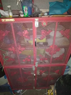 একটি কিচেন রেক বিক্রি হবে