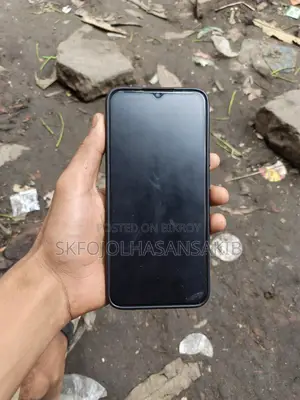 Realme C20 ৪/১২৮ (Used)