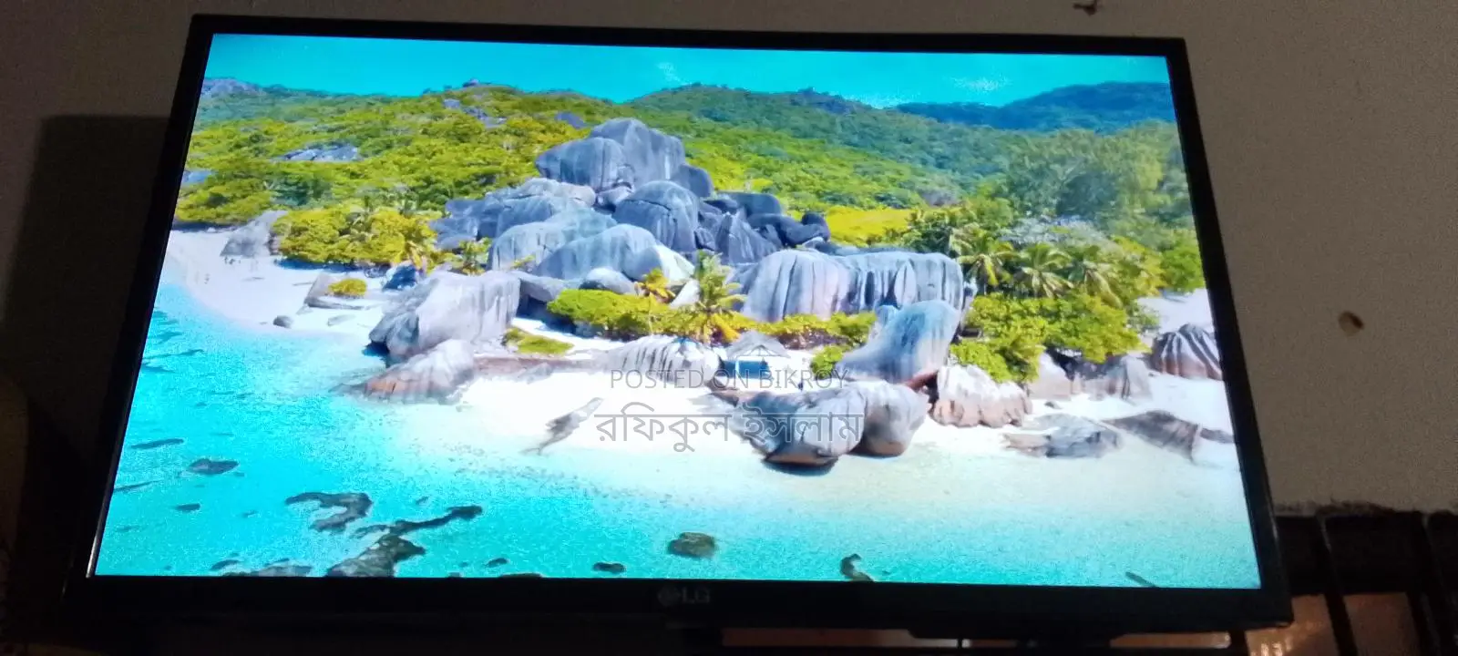 Smart LED TV