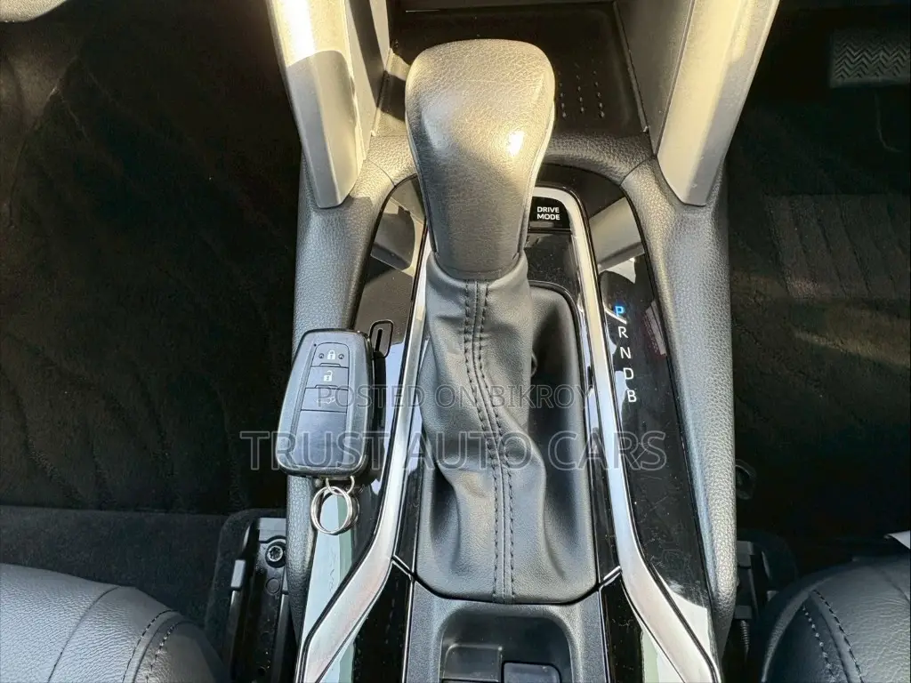 Toyota Corolla Cross Z LEATHER, GRADE: 5 2021