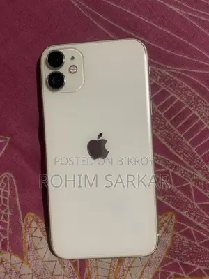 Apple iPhone 11 (Used)