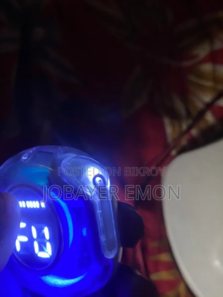 Ultrapods Pro earbuds