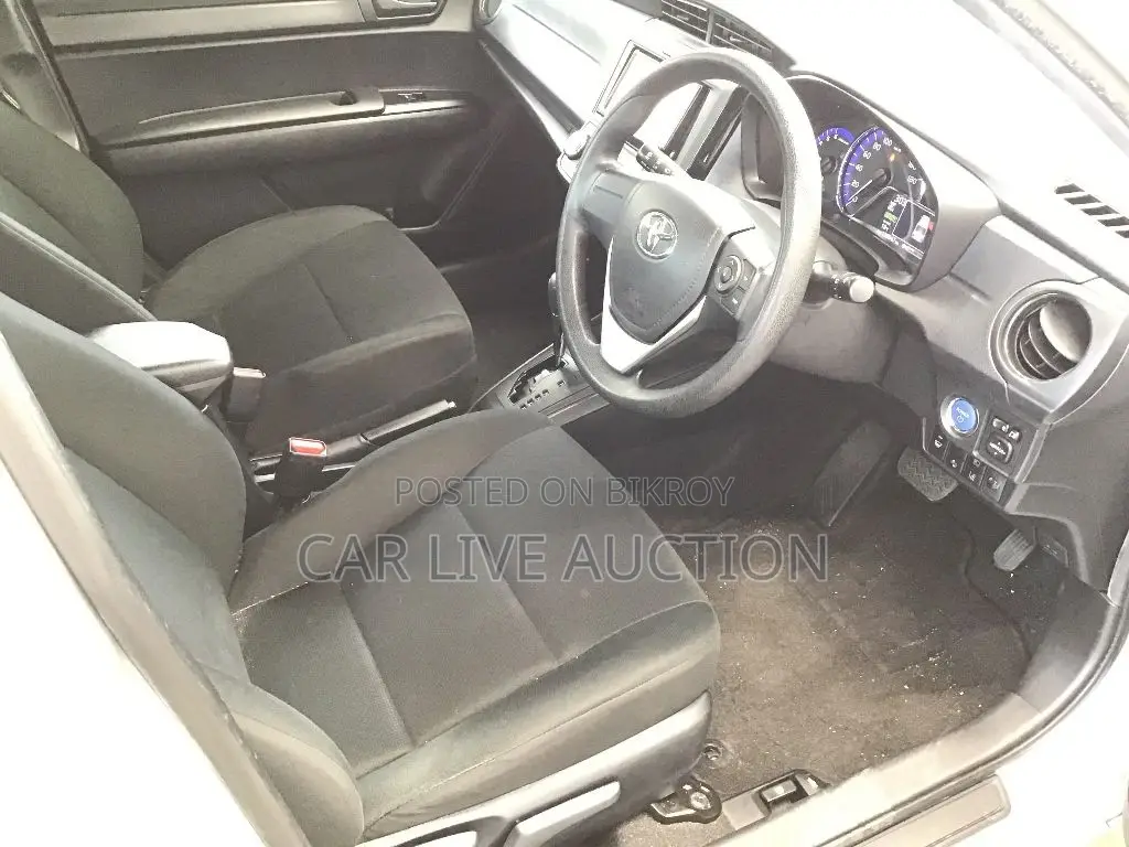 Toyota Axio Non Hybrid 2020