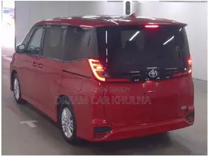 Toyota Noah SG Hybrid Red 2023