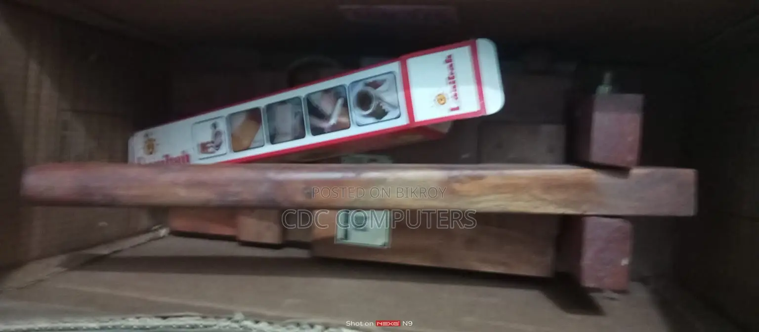 Laaibah Roti Maker