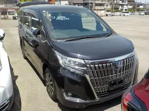 Toyota Esquire Gi Pack. 2020