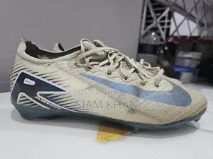 Nike Boot