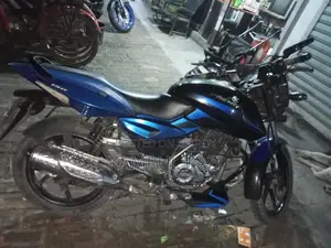 Bajaj Avenger 150 Street . 2016