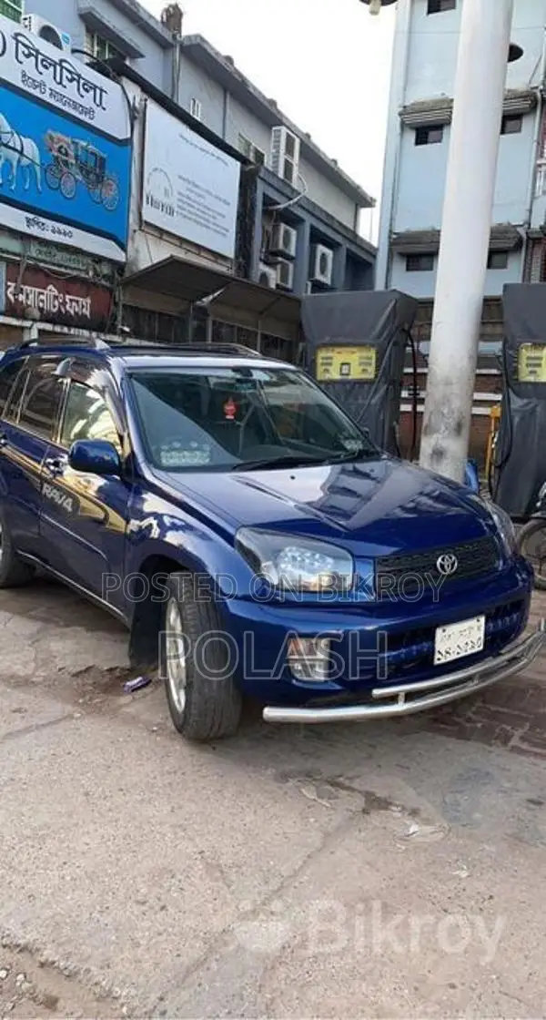 Toyota RAV4 With sunroof 2003