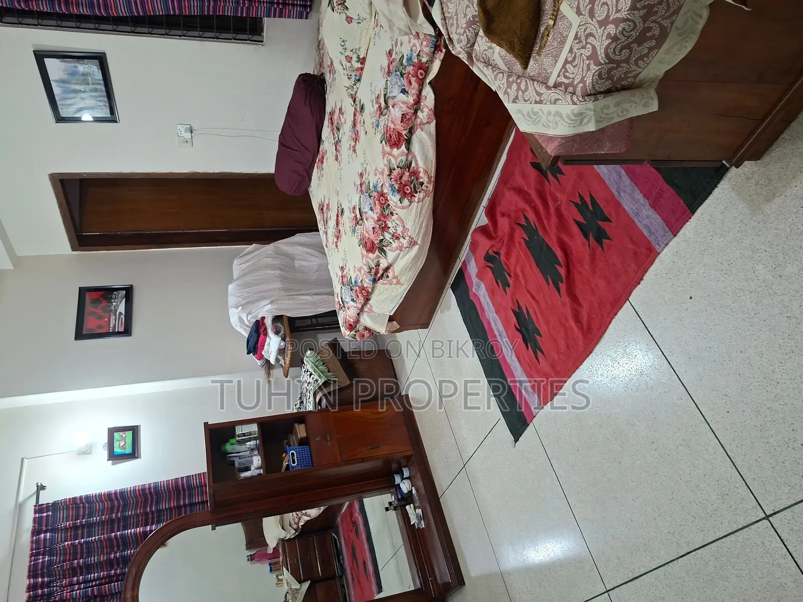 গ্রিন রোডে ১৮৫০ বর্গফুটের ৪ বেডরুমের বিলাসবহুল ফ্ল্যাট বিক্রয় হবে