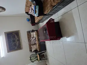 Used Ready Luxury 1850 Sft 4 Bed Room Flat Sale at Green Road