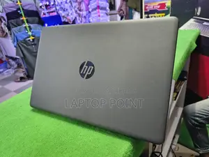 Laptop HP 250 G7 8GB Intel Core i7 SSD 256GB