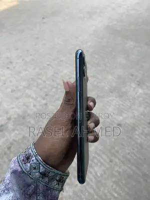 Apple iPhone 11 Pro Max (Used)