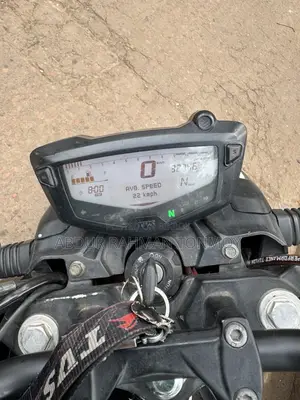 TVS APACHE RTR 150 . 2021