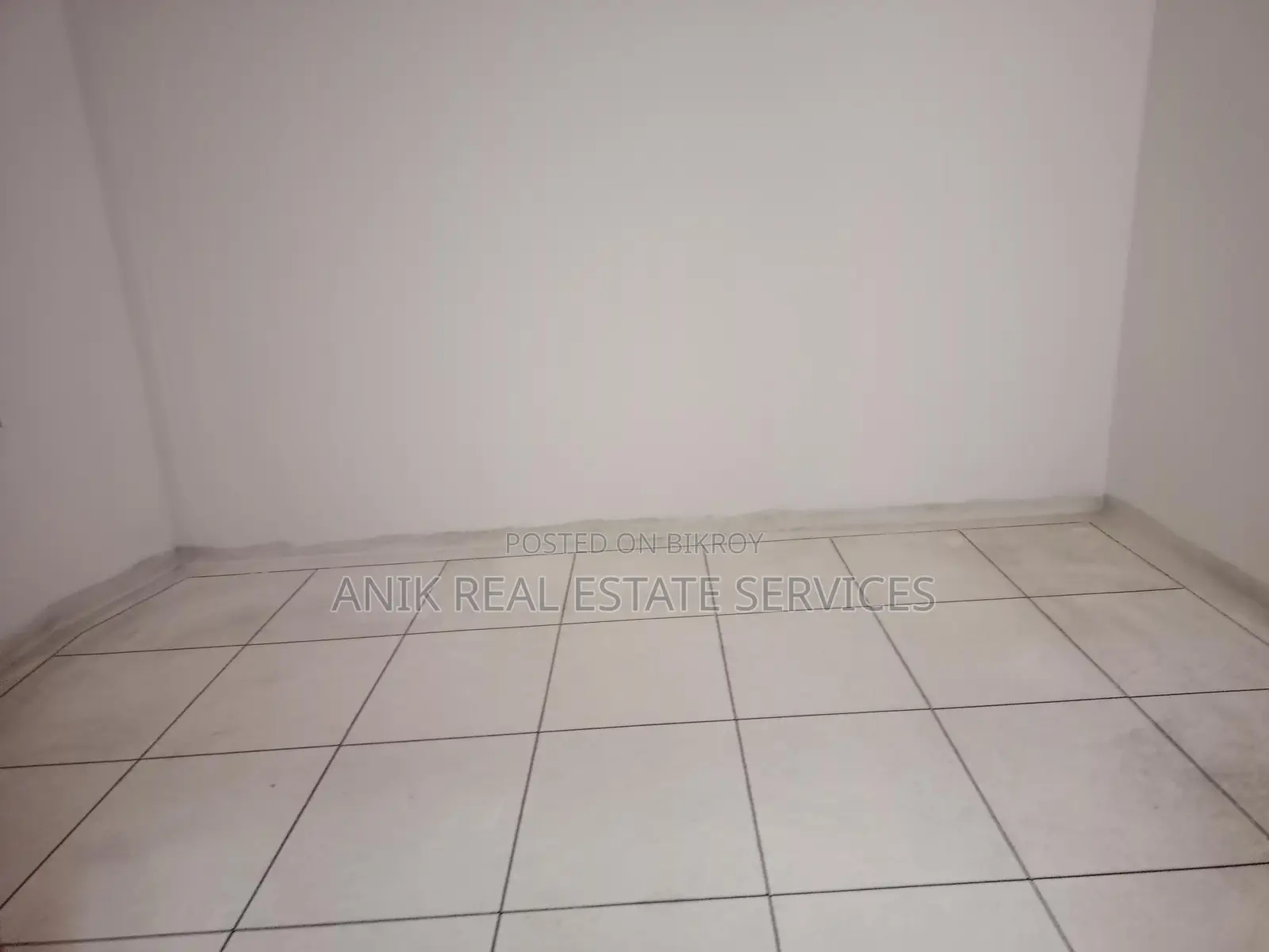 Wonderful 3 Bedroom Un Farnised Flat Rent In Gulshan 2