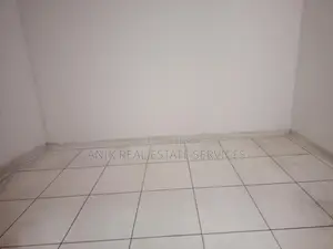 Wonderful 3 Bedroom Un Farnised Flat Rent In Gulshan 2