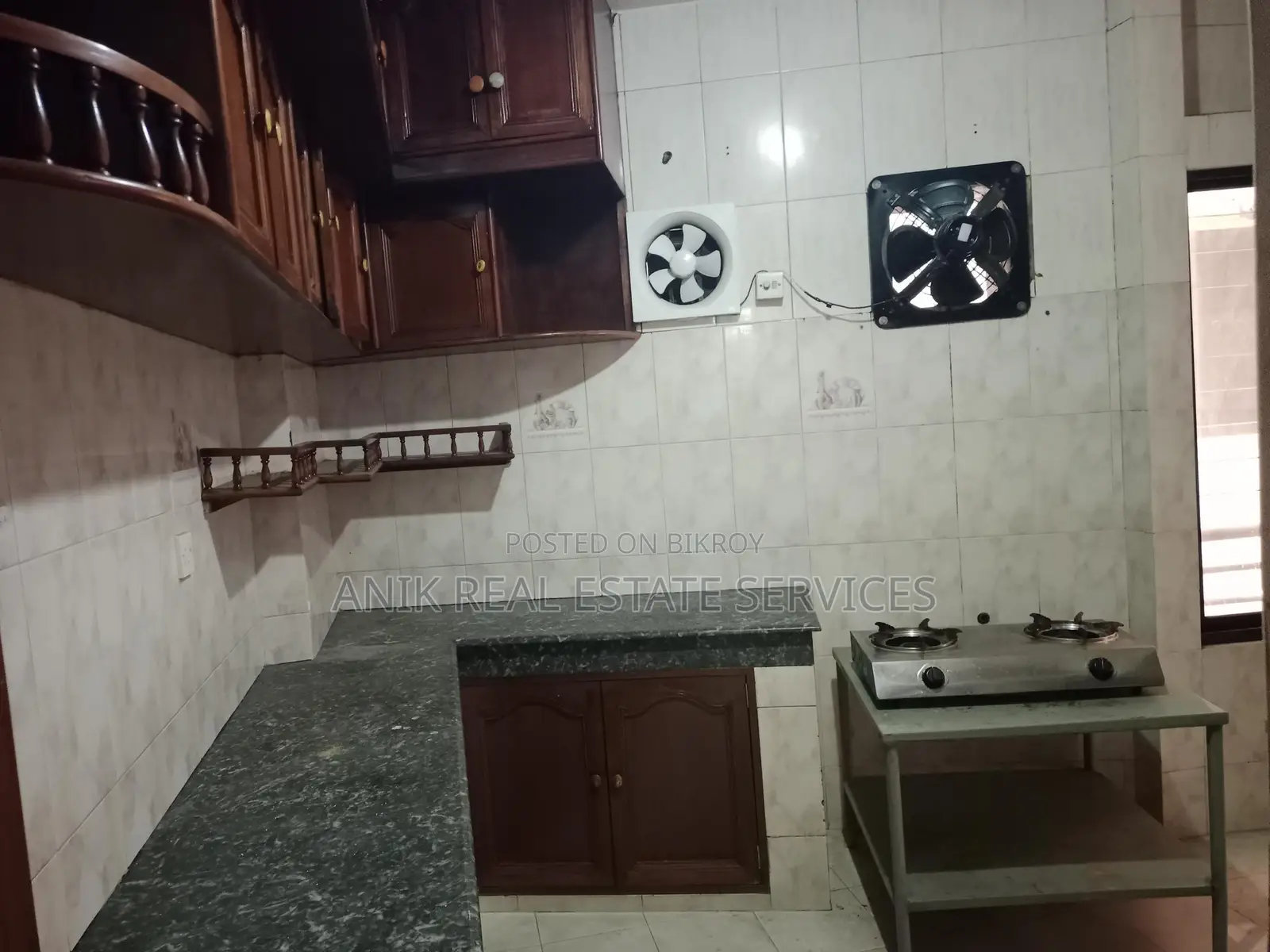 Wonderful 3 Bedroom Un Farnised Flat Rent In Gulshan 2
