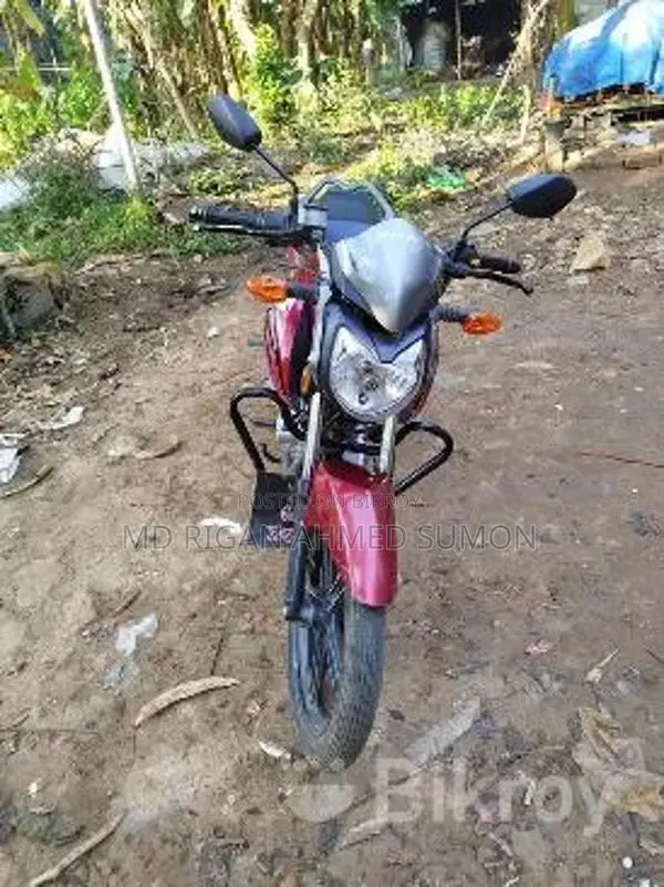 Suzuki GSX 125 2022