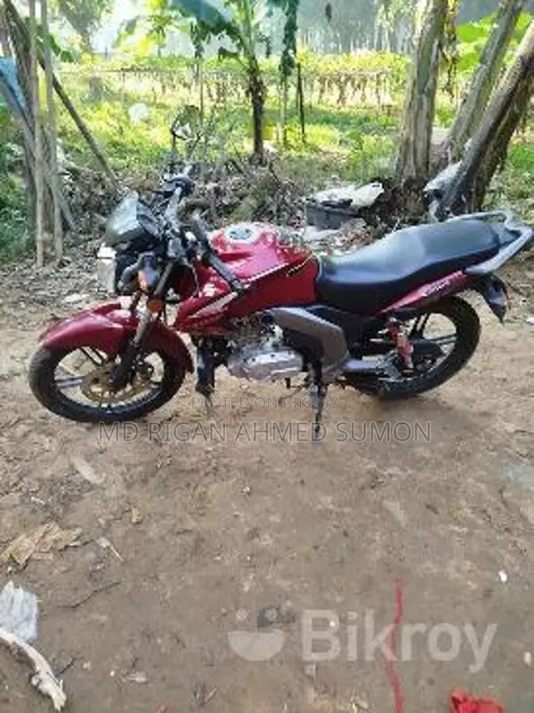 Suzuki GSX 125 2022