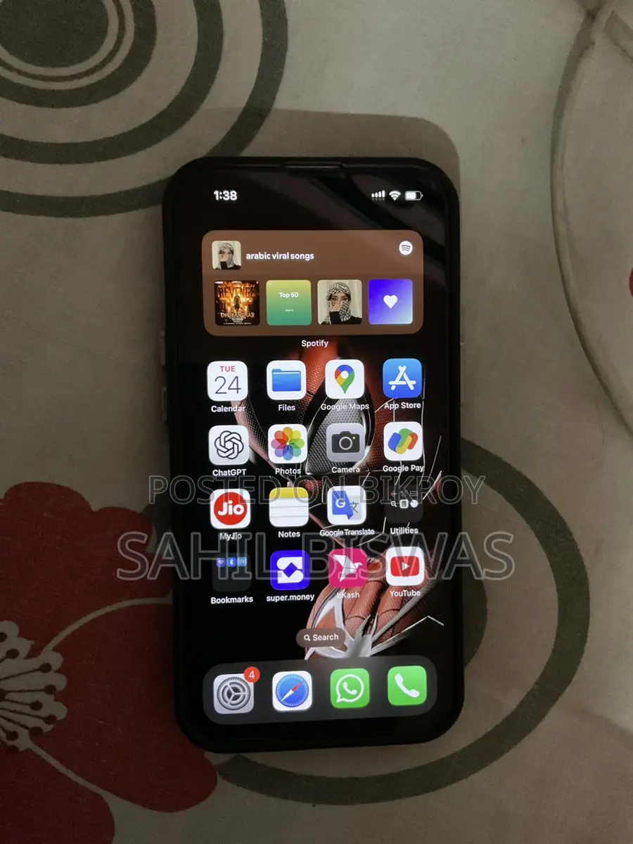 Apple iPhone 14 (Used)
