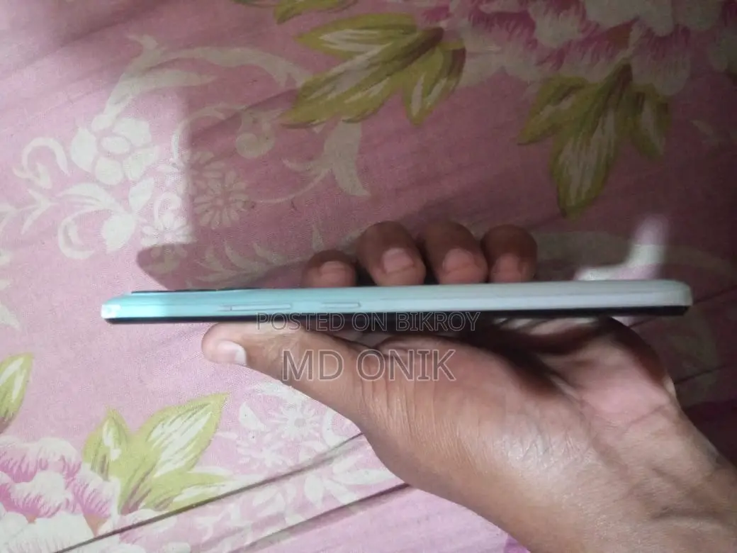 Realme 7i . (Used)