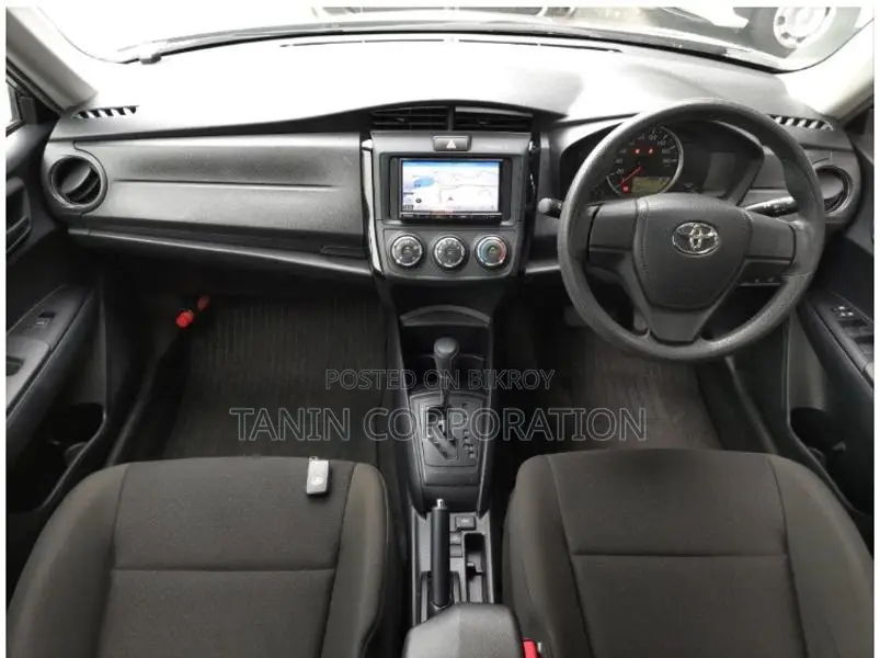 Toyota Axio Non Hybrid EX Bronze 2022