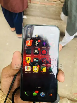 Apple iPhone 13 (Used)