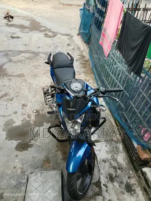 Honda Hornet 2020 Blue
