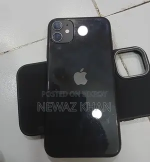 Apple iPhone 11 (64gb) (Used)