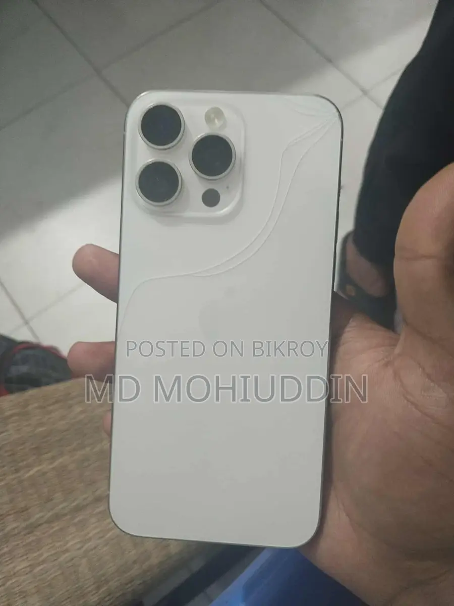 Apple iPhone 15 pro max (Used)