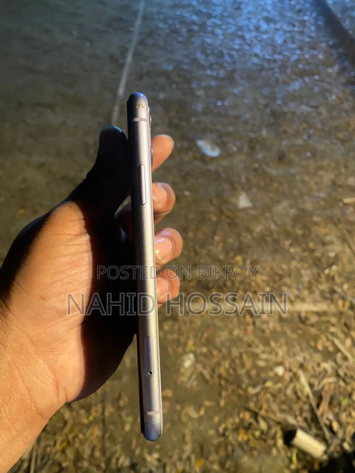 Apple iPhone 11 (Used)