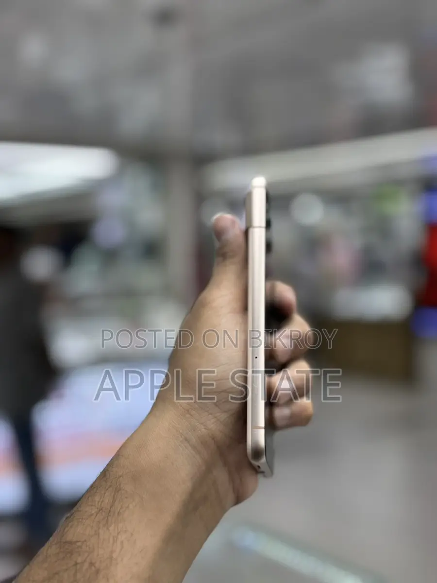 Google Pixel 8 (Used)