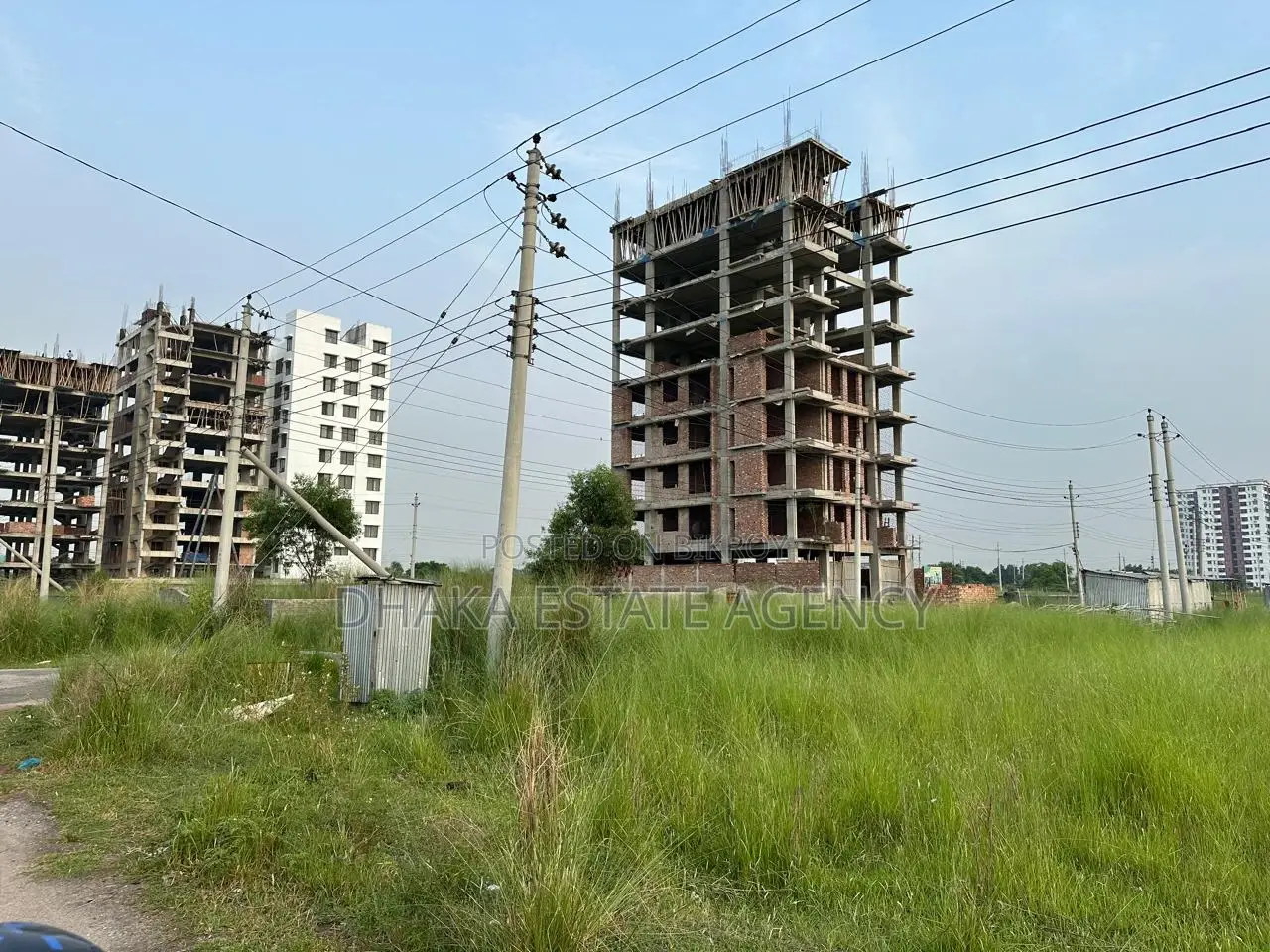 5 Katha plot for sale on the road after 9th Avenue, Sector-16-F.