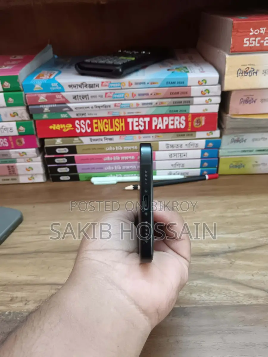 Apple iPhone 16 Plus Global variant (Used)
